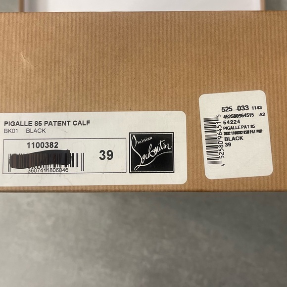 Christian Lounoutin patent leather 85mm heel, size 39 iconic red sole. - Picture 9 of 11